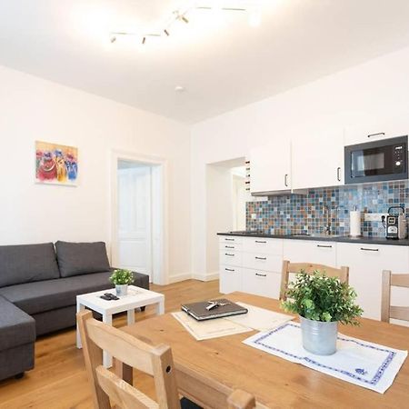 14 C&J'S Apartment Vienna Exterior photo