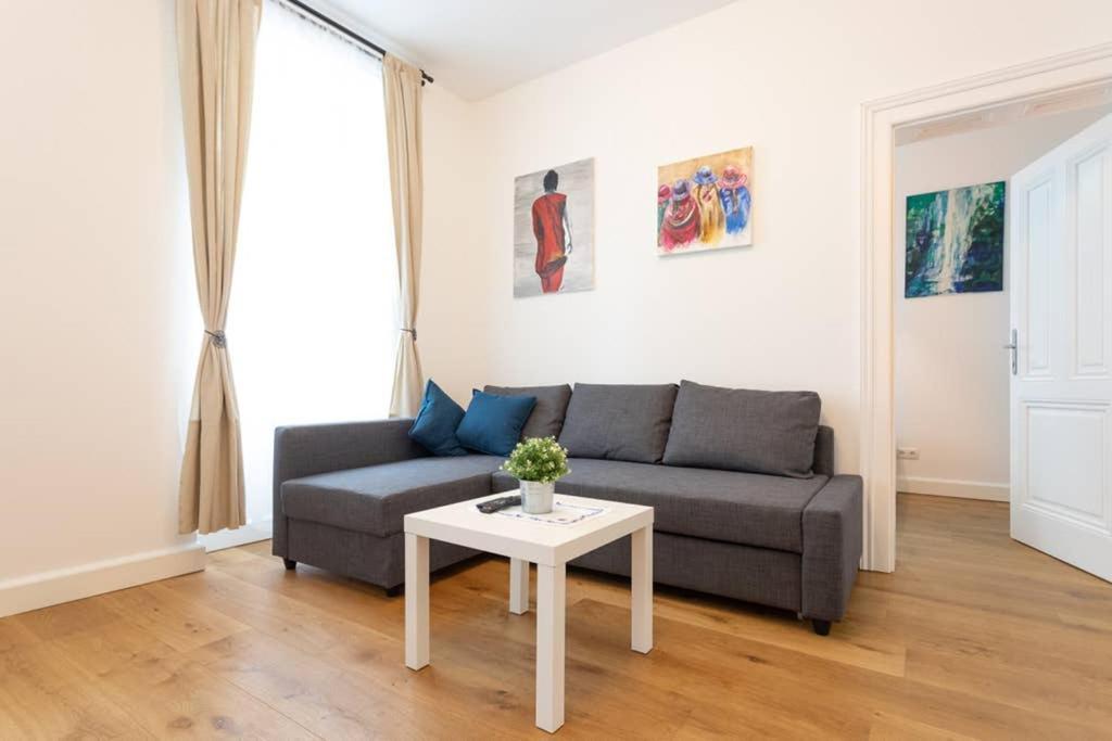 14 C&J'S Apartment Vienna Exterior photo