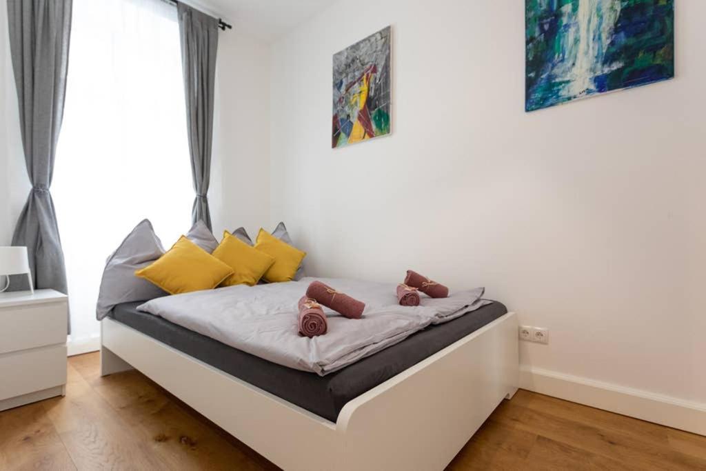 14 C&J'S Apartment Vienna Exterior photo